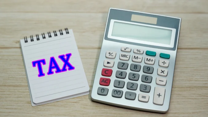 What happens if you file taxes late but don't owe CRA?